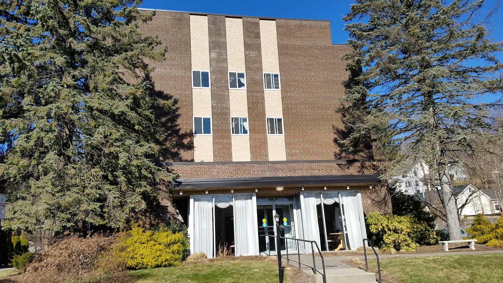 Village Crest Center for Health and Rehabilitation