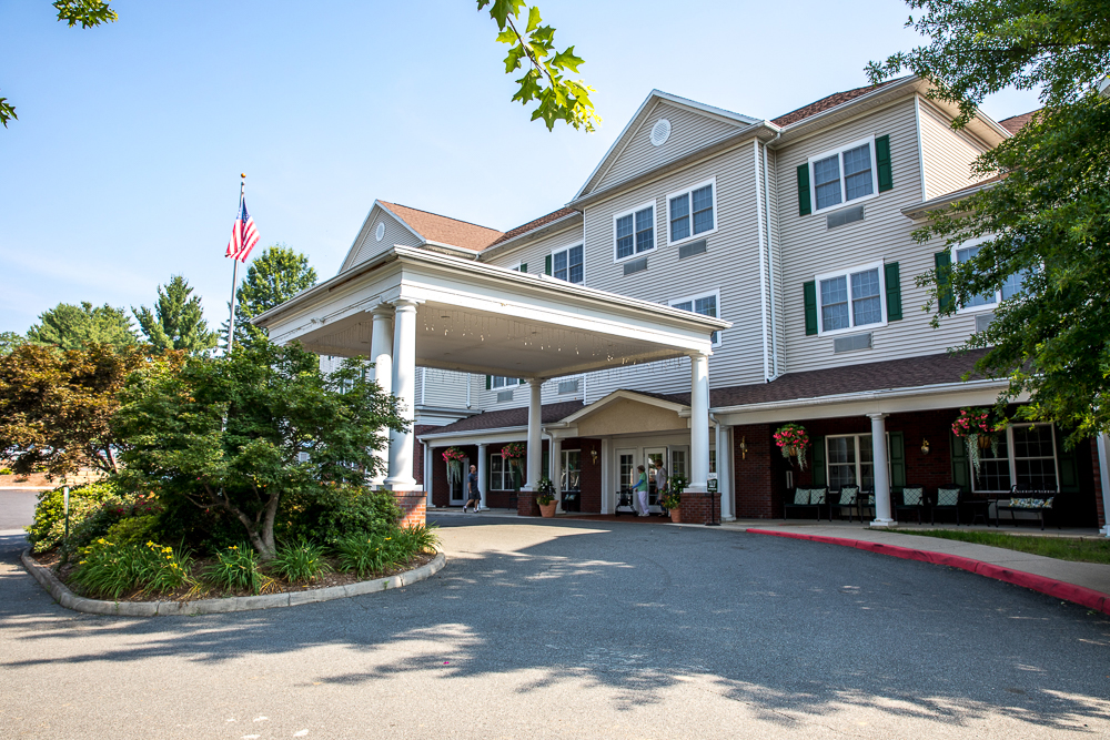 RoseWood Village Assisted Living & Memory Care - Greenbrier