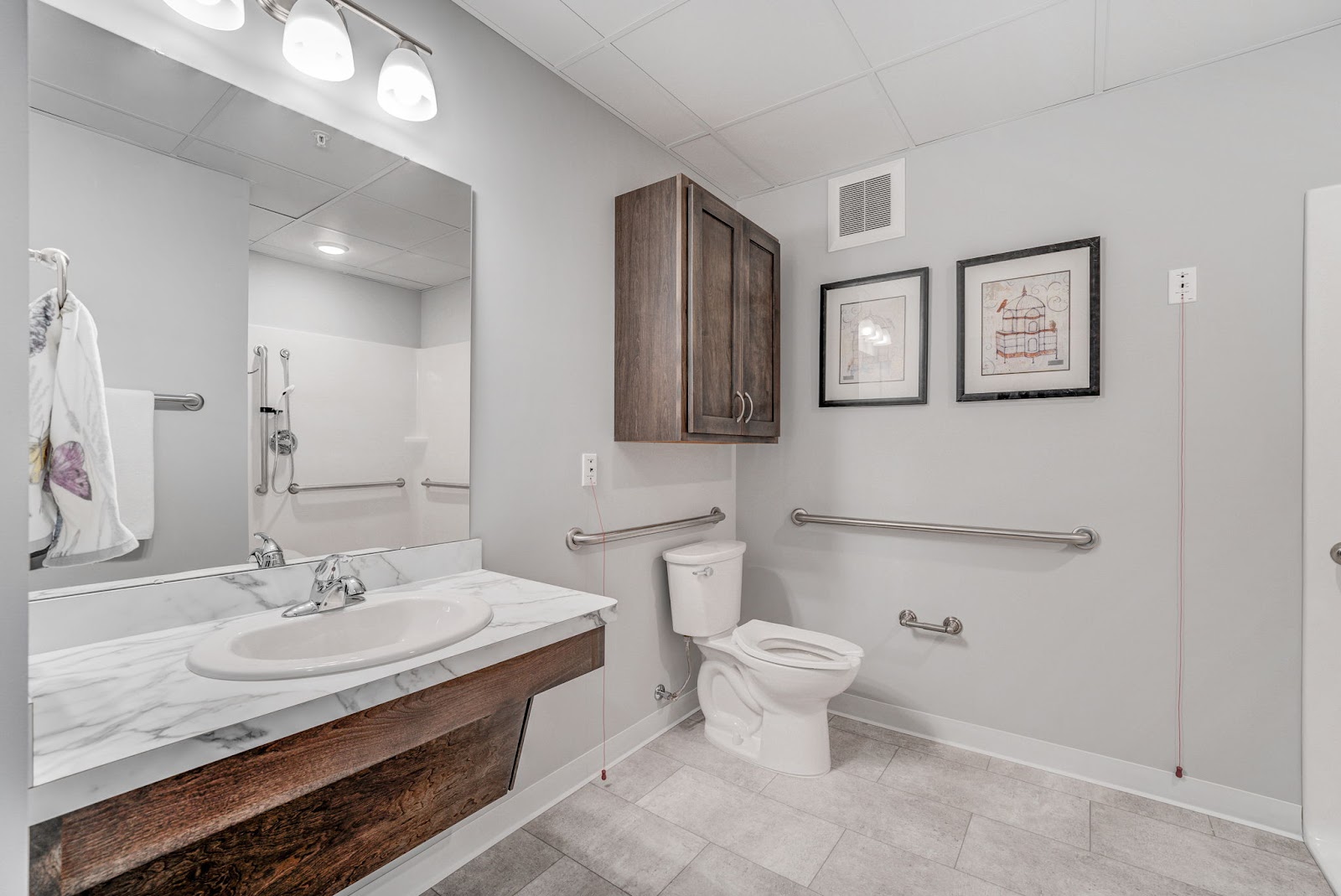 Personal Care Senior Living - Anoka