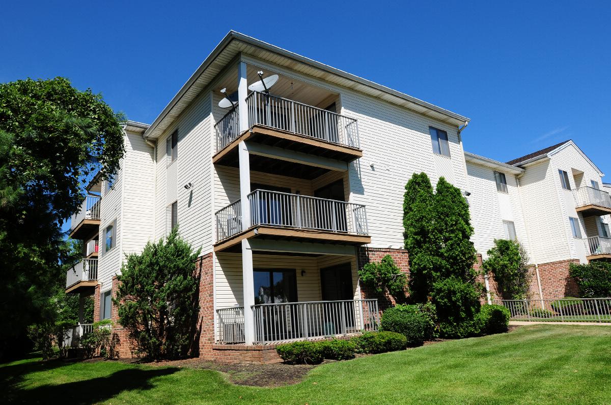 Edison Woods Senior Housing