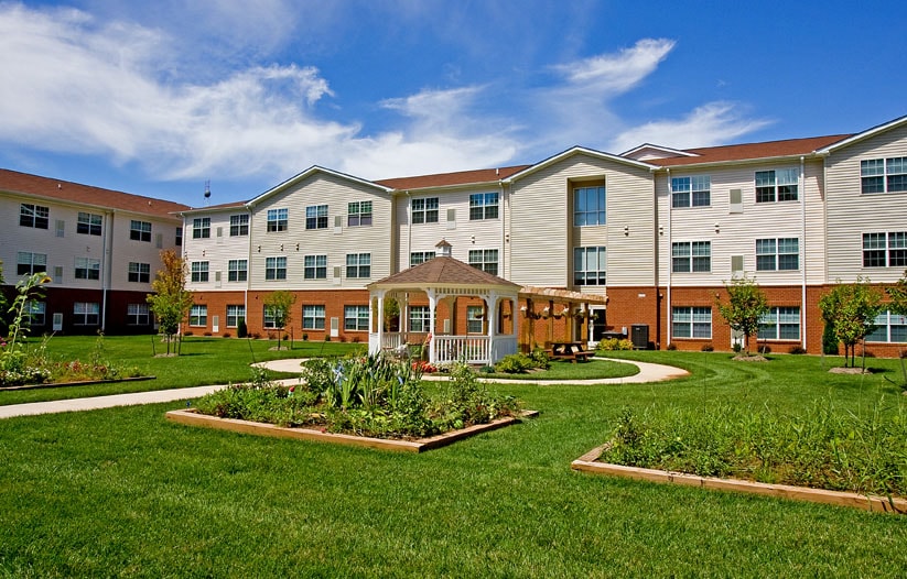 Moffett Manor Apartments