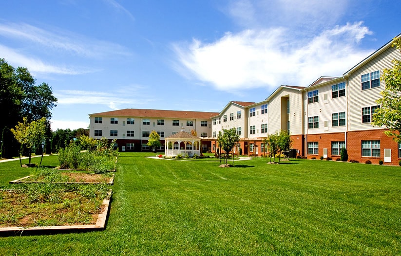 Moffett Manor Apartments