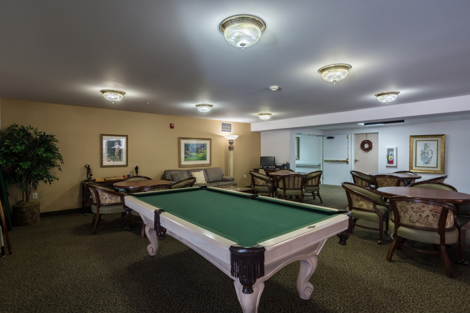 Manor at Steeplechase - A Provincial Senior Living Community