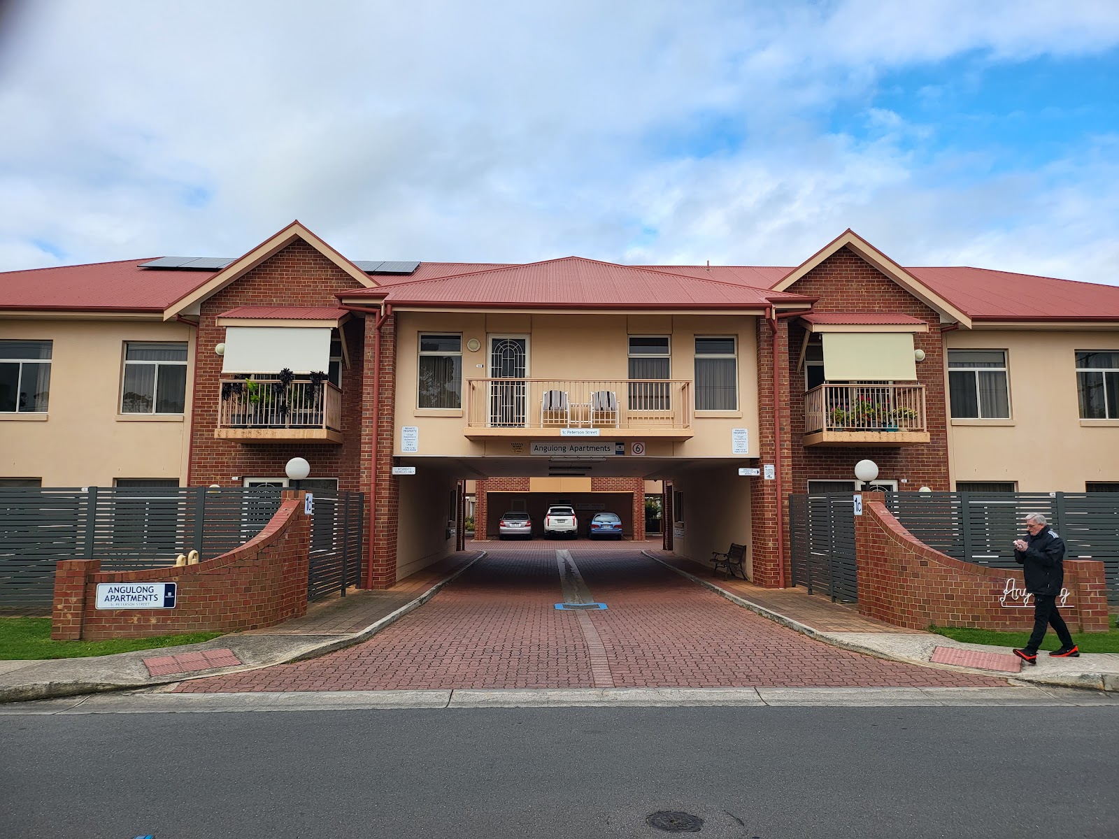 Levande Somerton Park Community