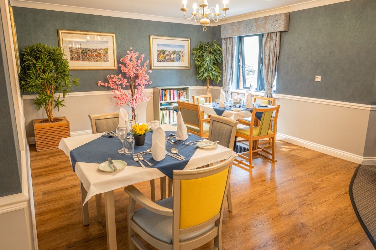 Oaken Holt Nursing and Residential Home