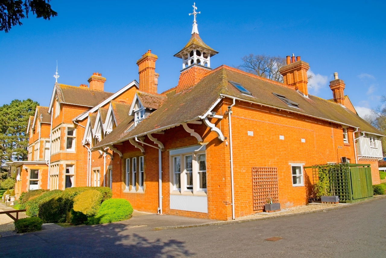 Oaken Holt Nursing and Residential Home