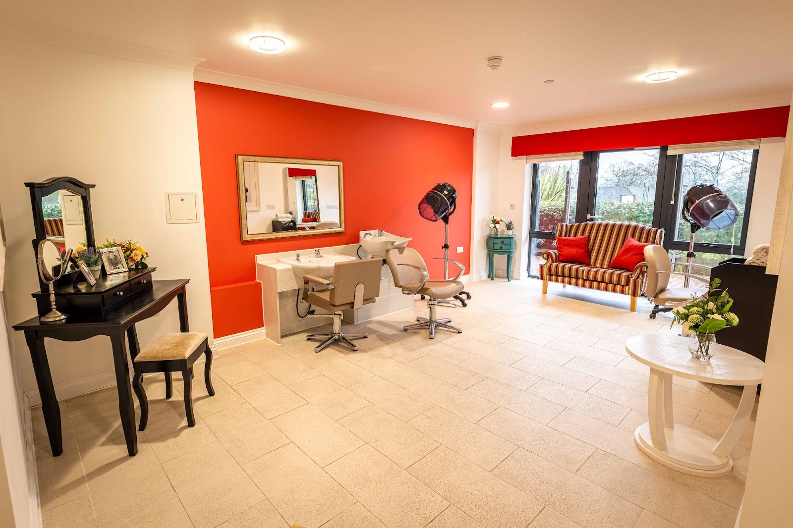 Oaken Holt Nursing and Residential Home