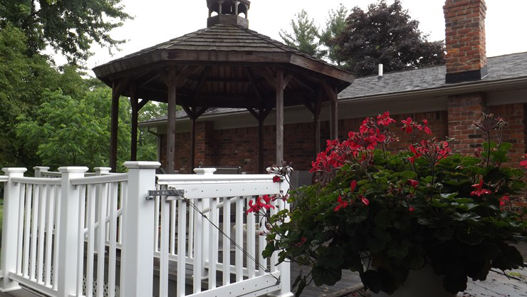 Silverbell Manor