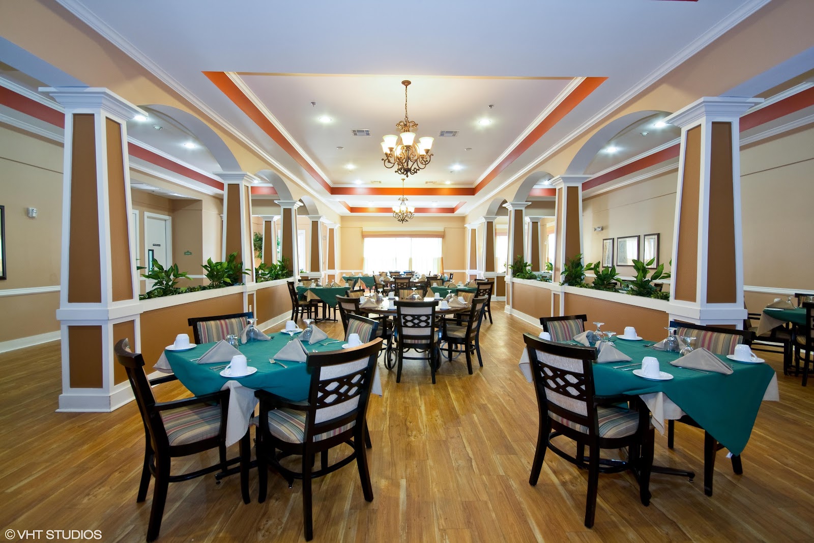 Heritage Oaks Assisted Living and Memory Care