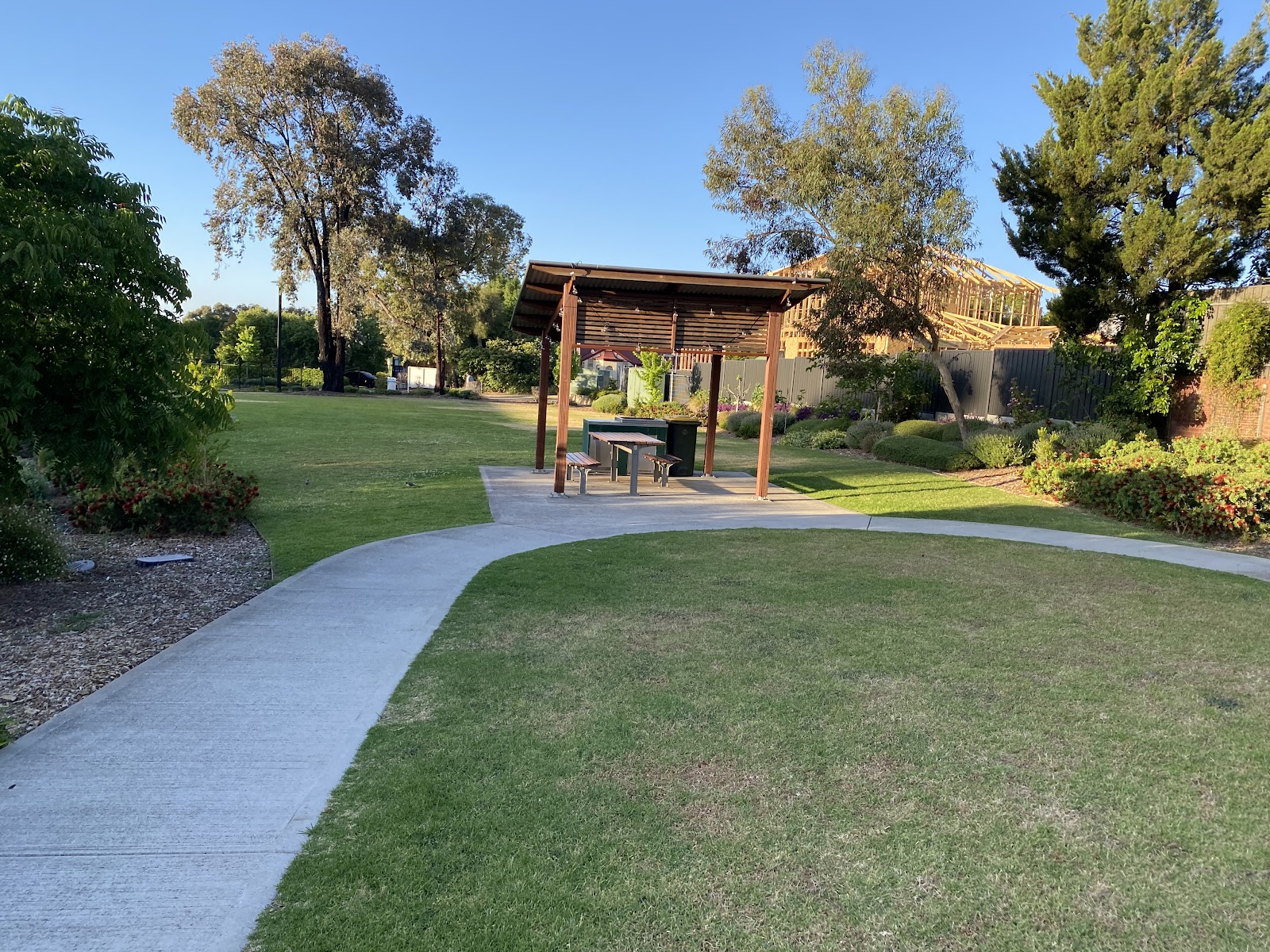 Regis Burnside (entry via Sturdee Street)