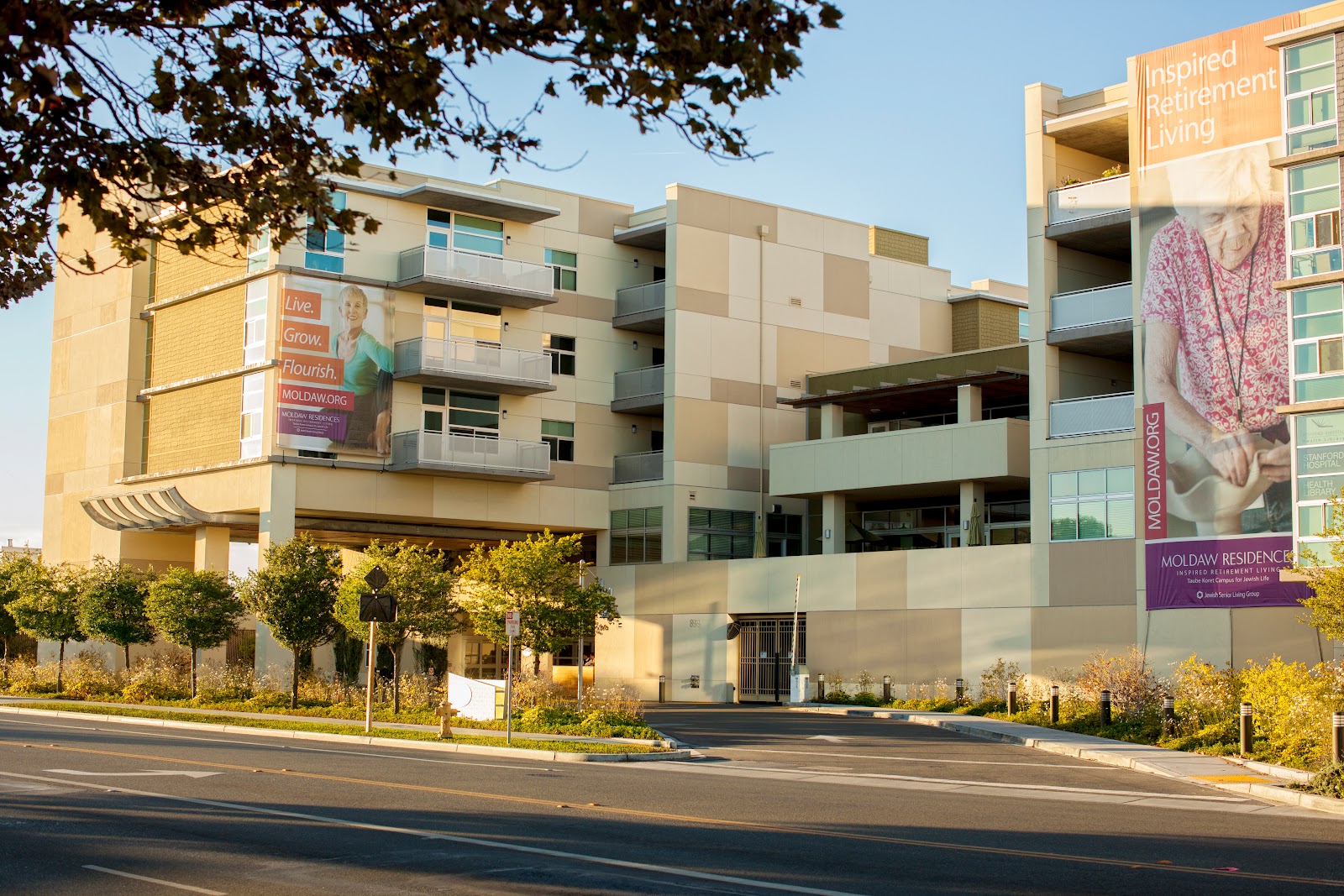 Moldaw Residences