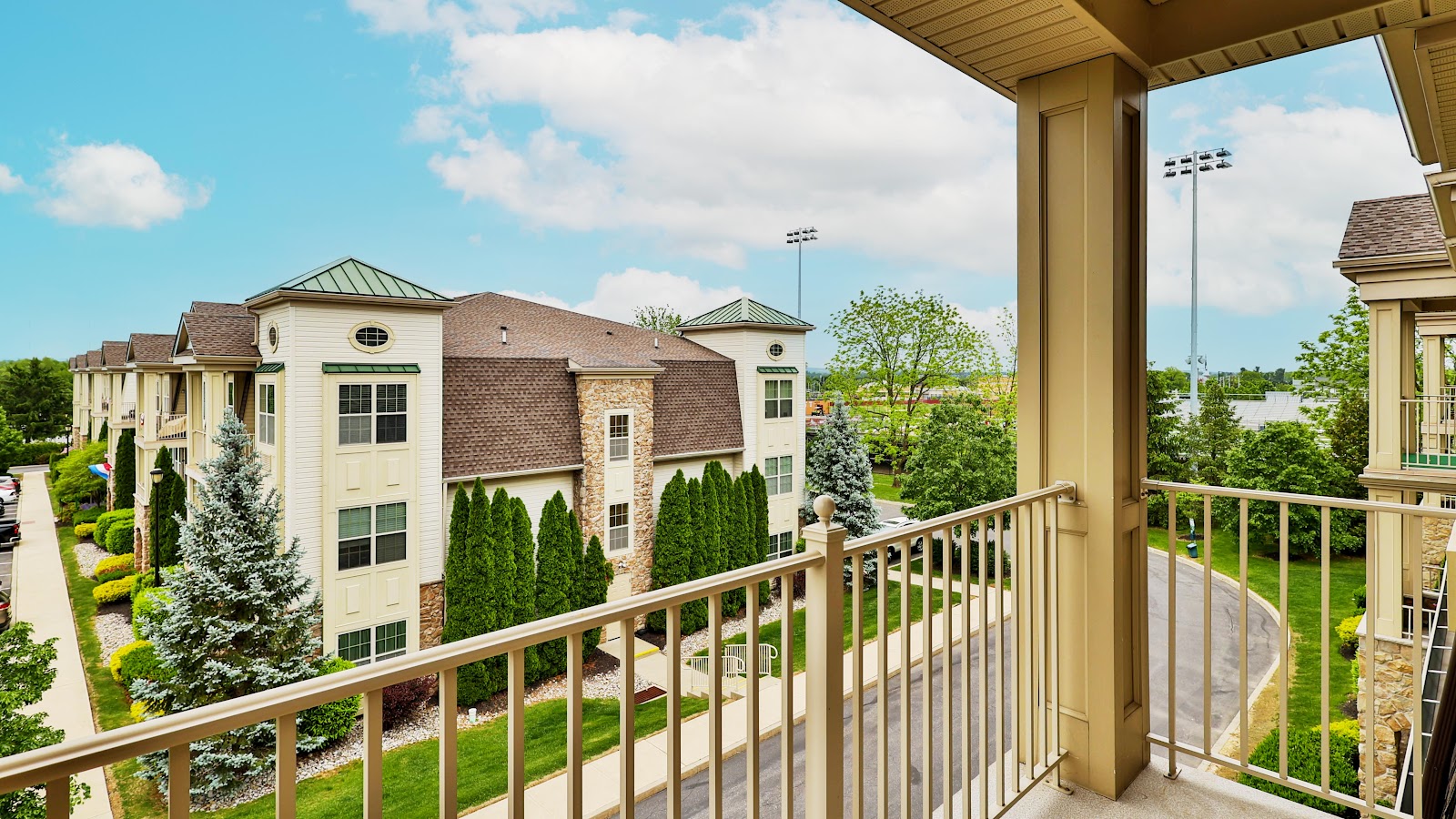 Horizons at the Village at Whitehall