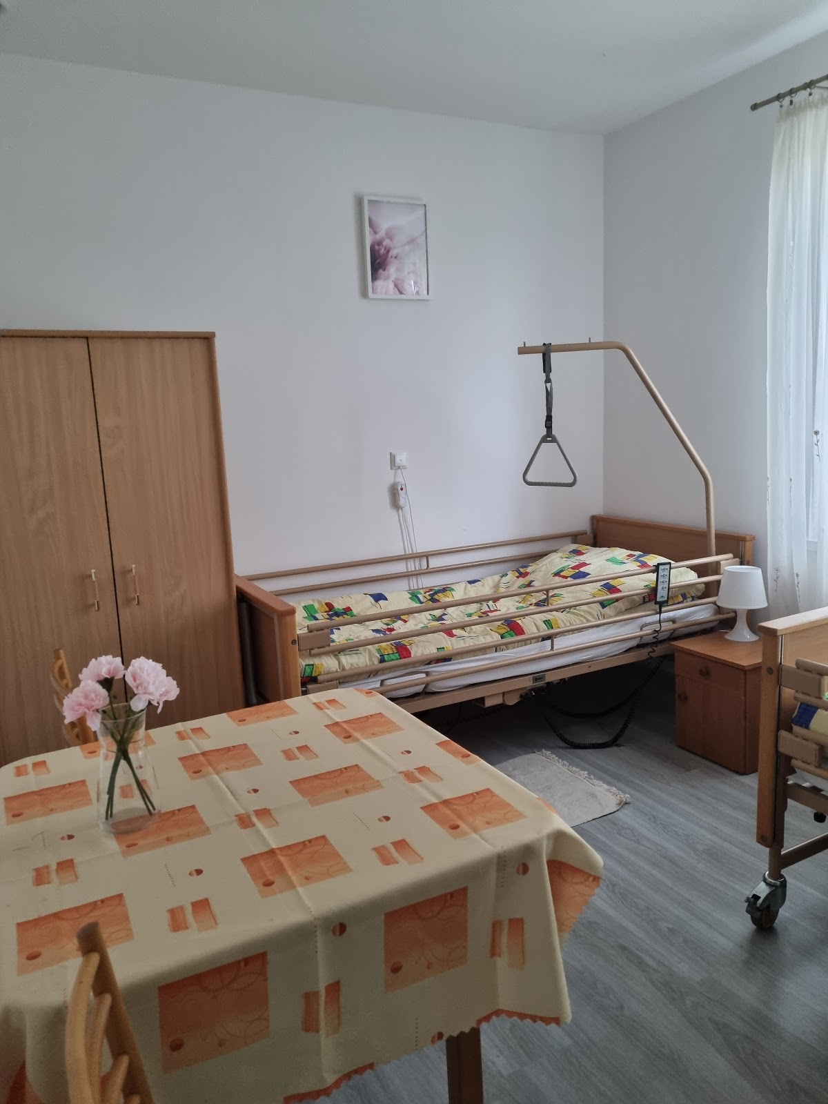 Dom Opieki Mazowieckie Różany Dwór Seniora