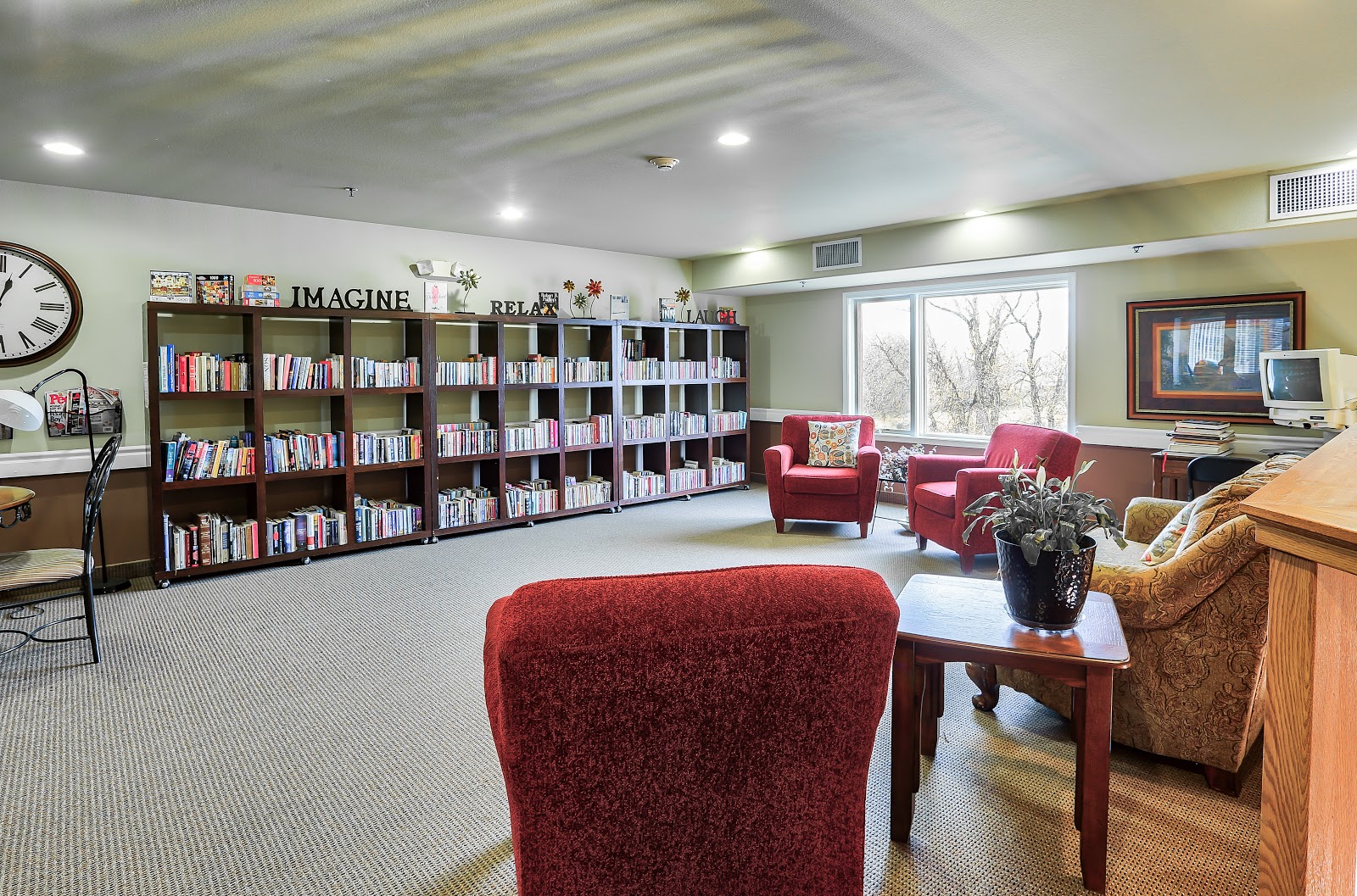 Minot Lodge Senior Living