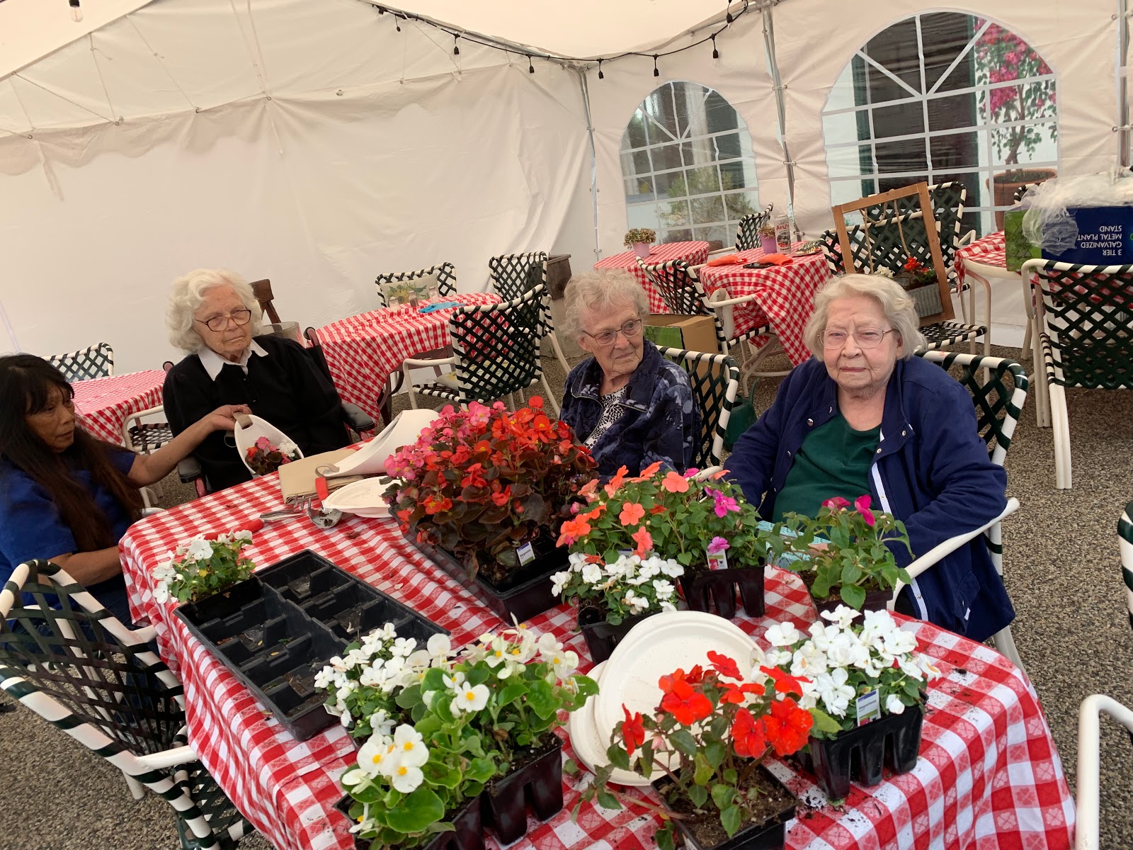 Del Monte Village - Assisted Living & Memory Care - Pacific Grove, Ca