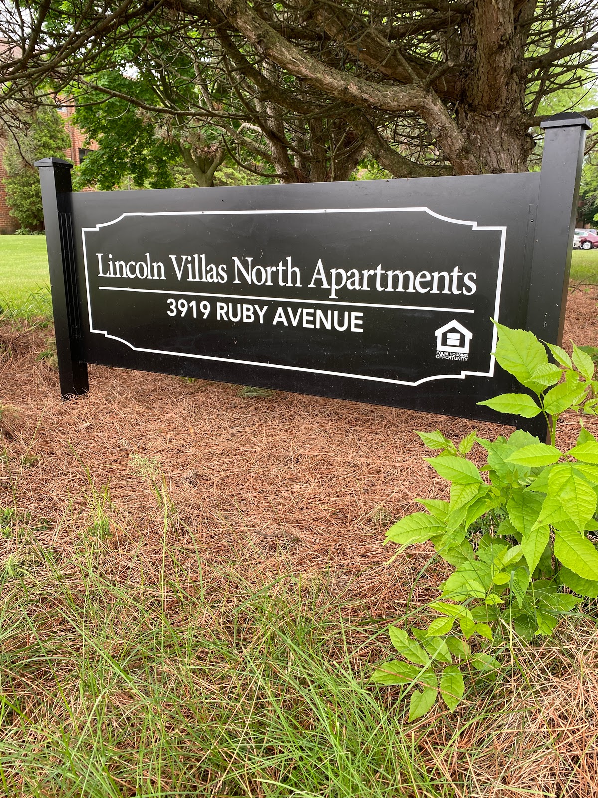 Lincoln Villas North Senior Apartments