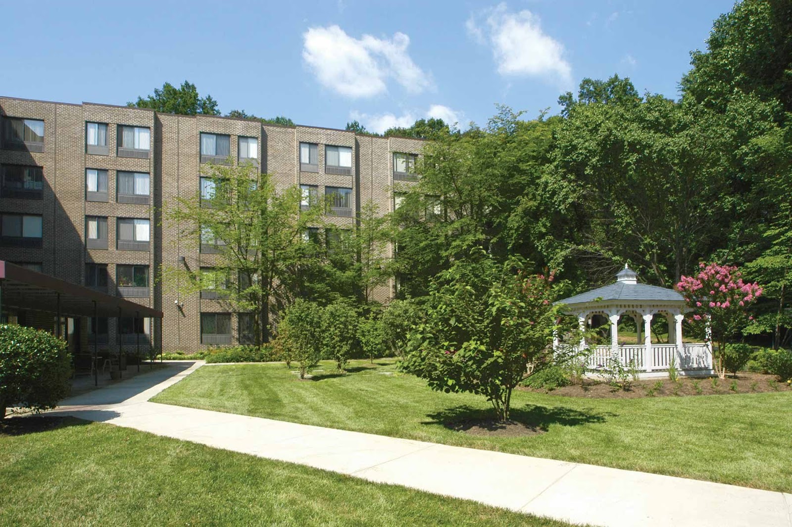 Tysons Towers Apartments