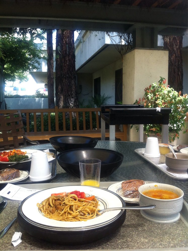 Villa Gardens Los Angeles Continuing Care Retirement Community