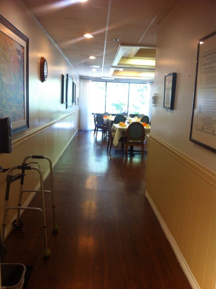 Villa Gardens Los Angeles Continuing Care Retirement Community