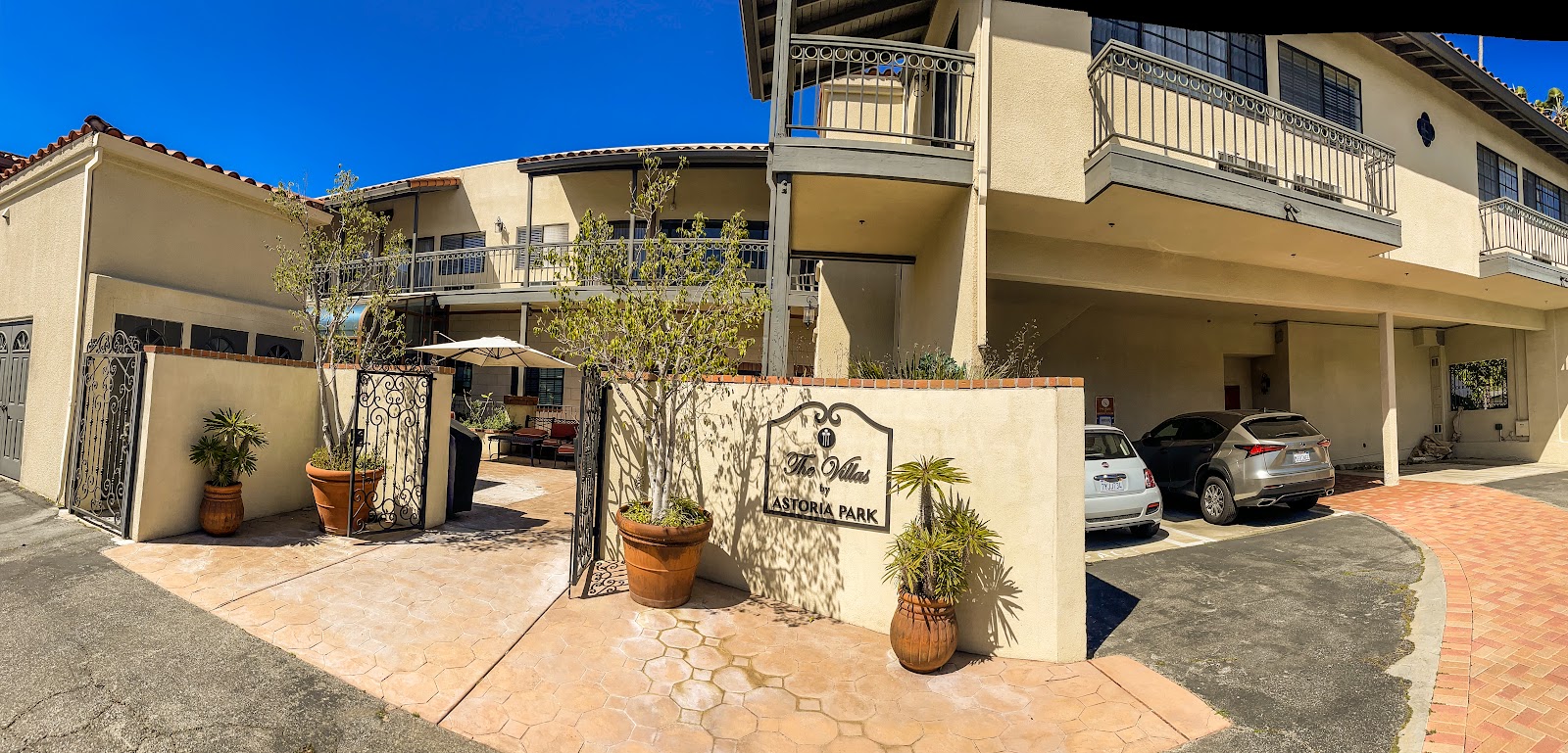The Villas by Astoria Park