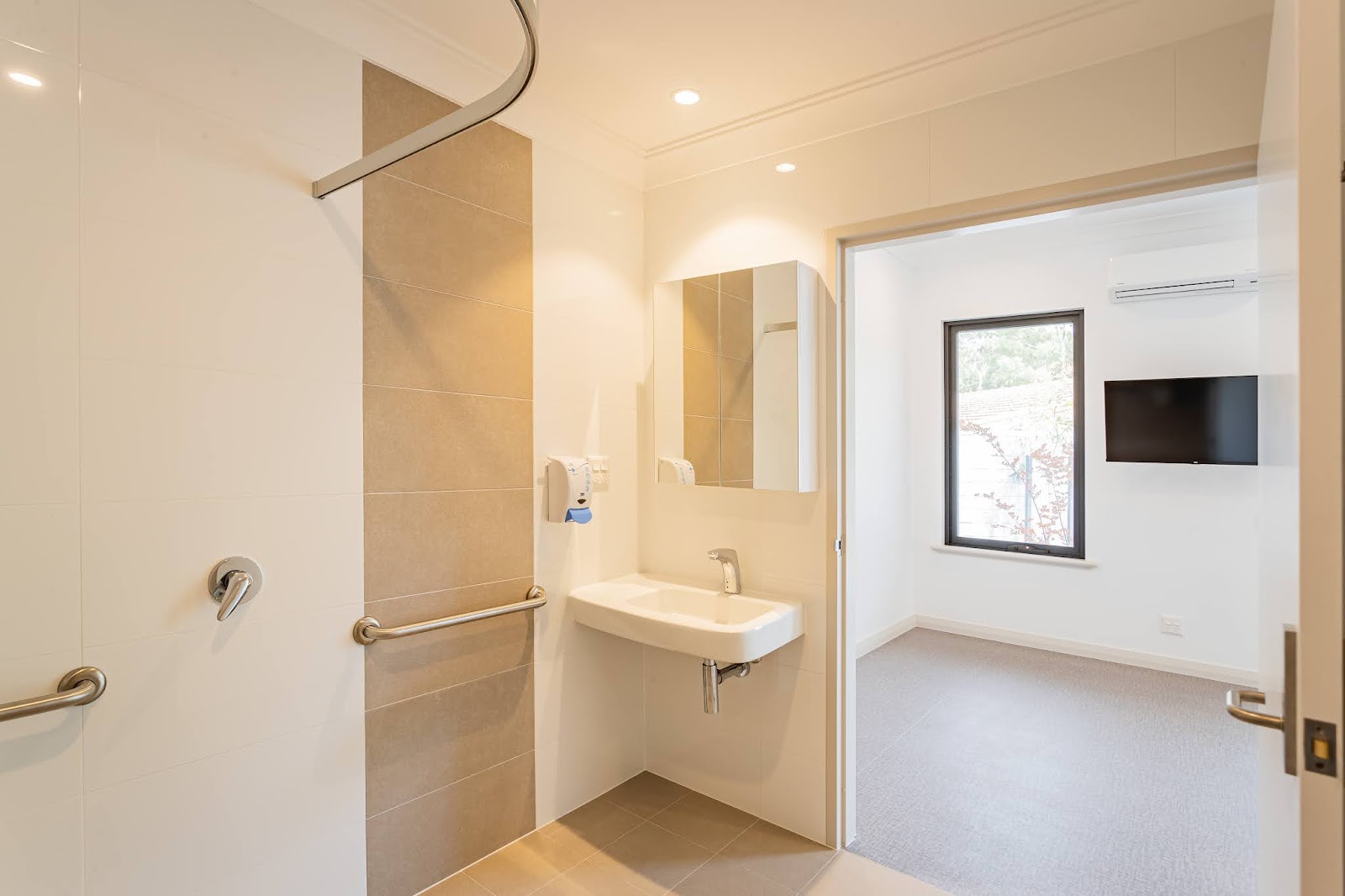 Manoah Homes