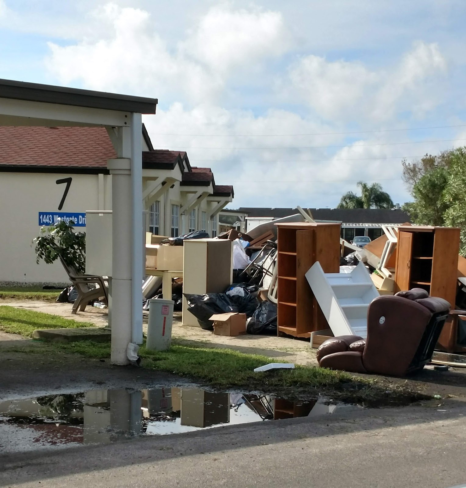 Good Samaritan Society - Kissimmee Village - Garden