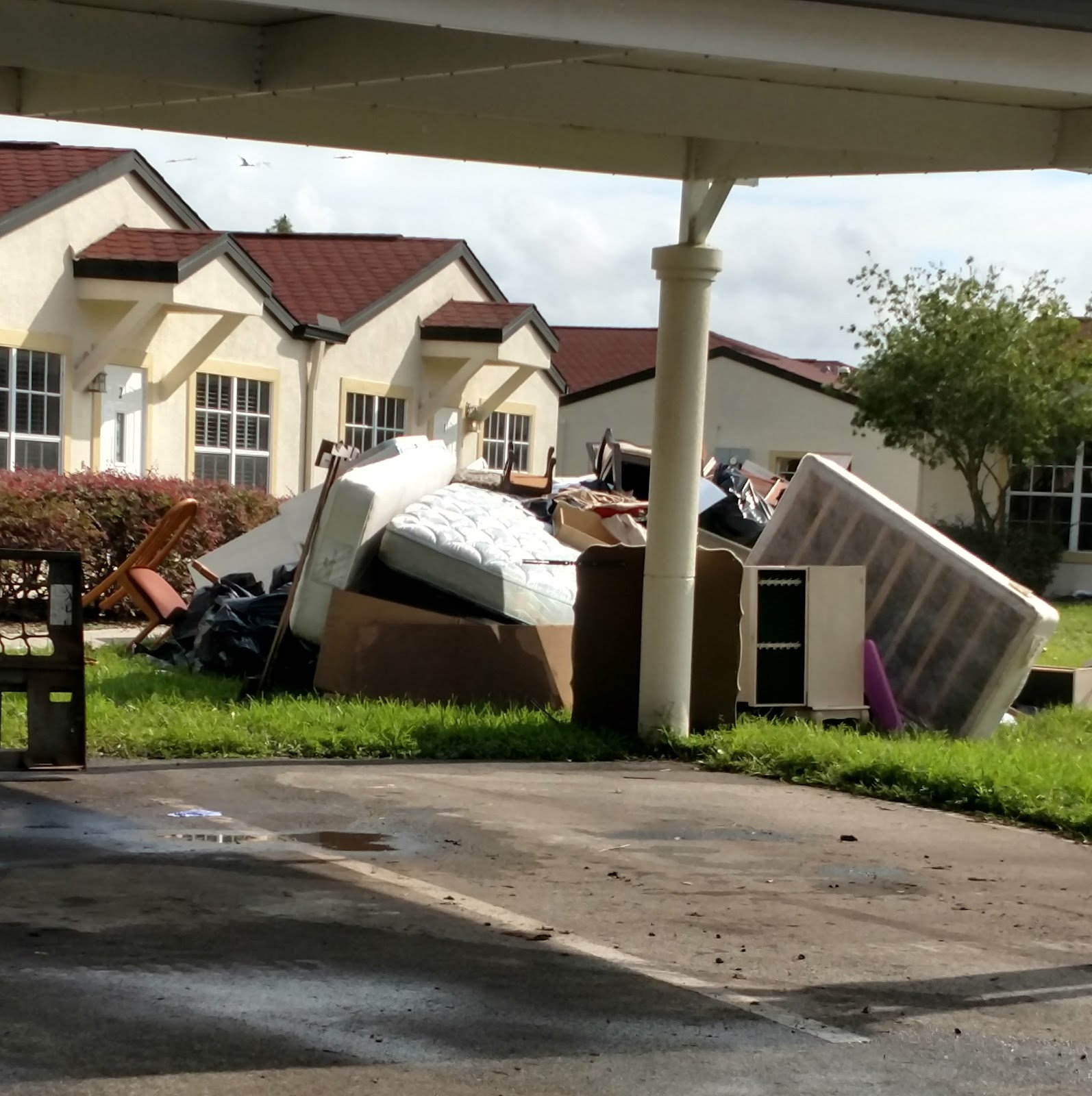 Good Samaritan Society - Kissimmee Village - Garden