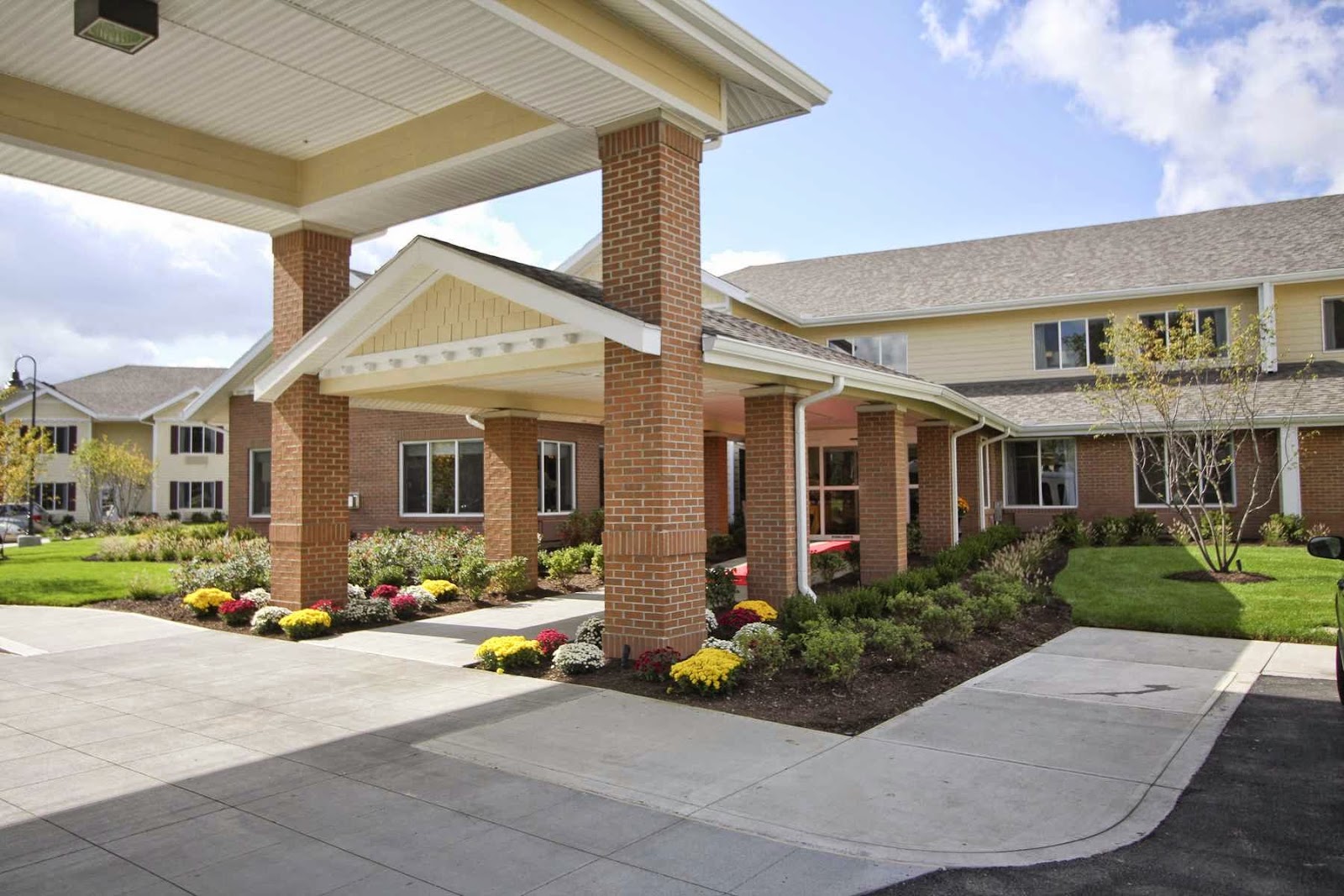 Cottonwood Estates Gracious Retirement Living