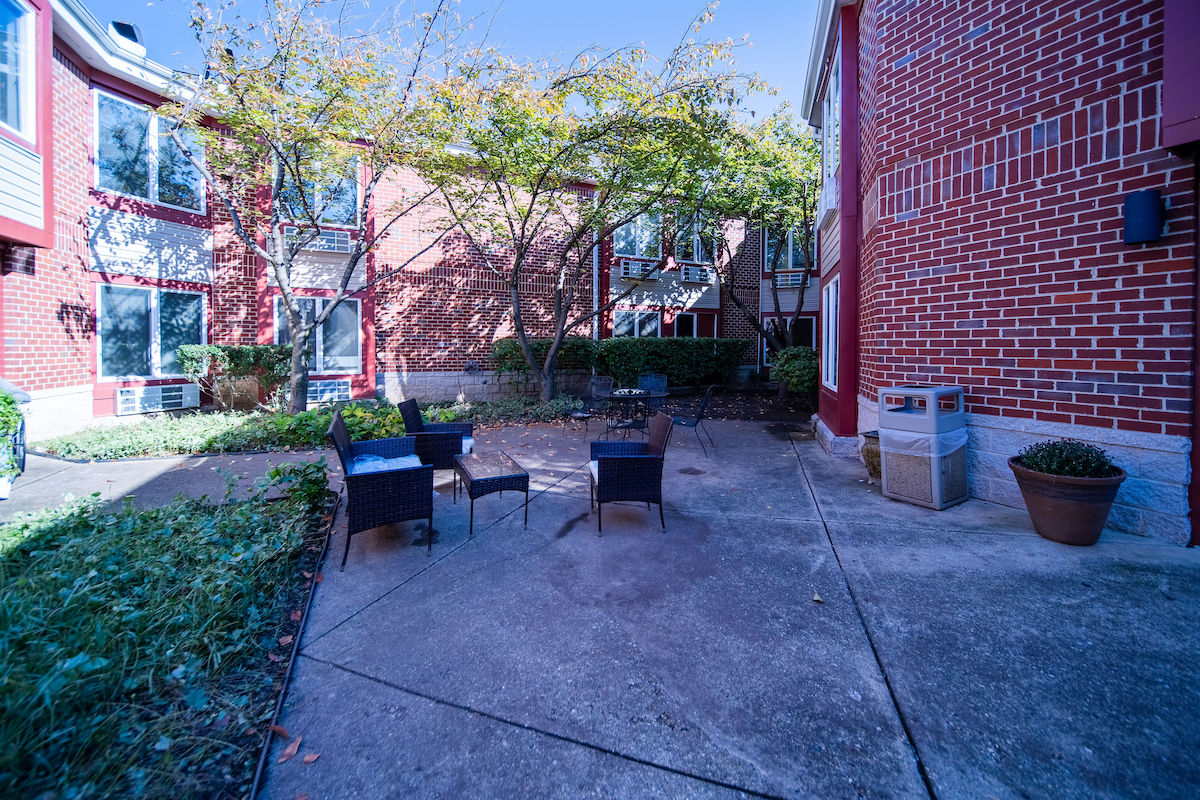 Independence Court of Hyattsville