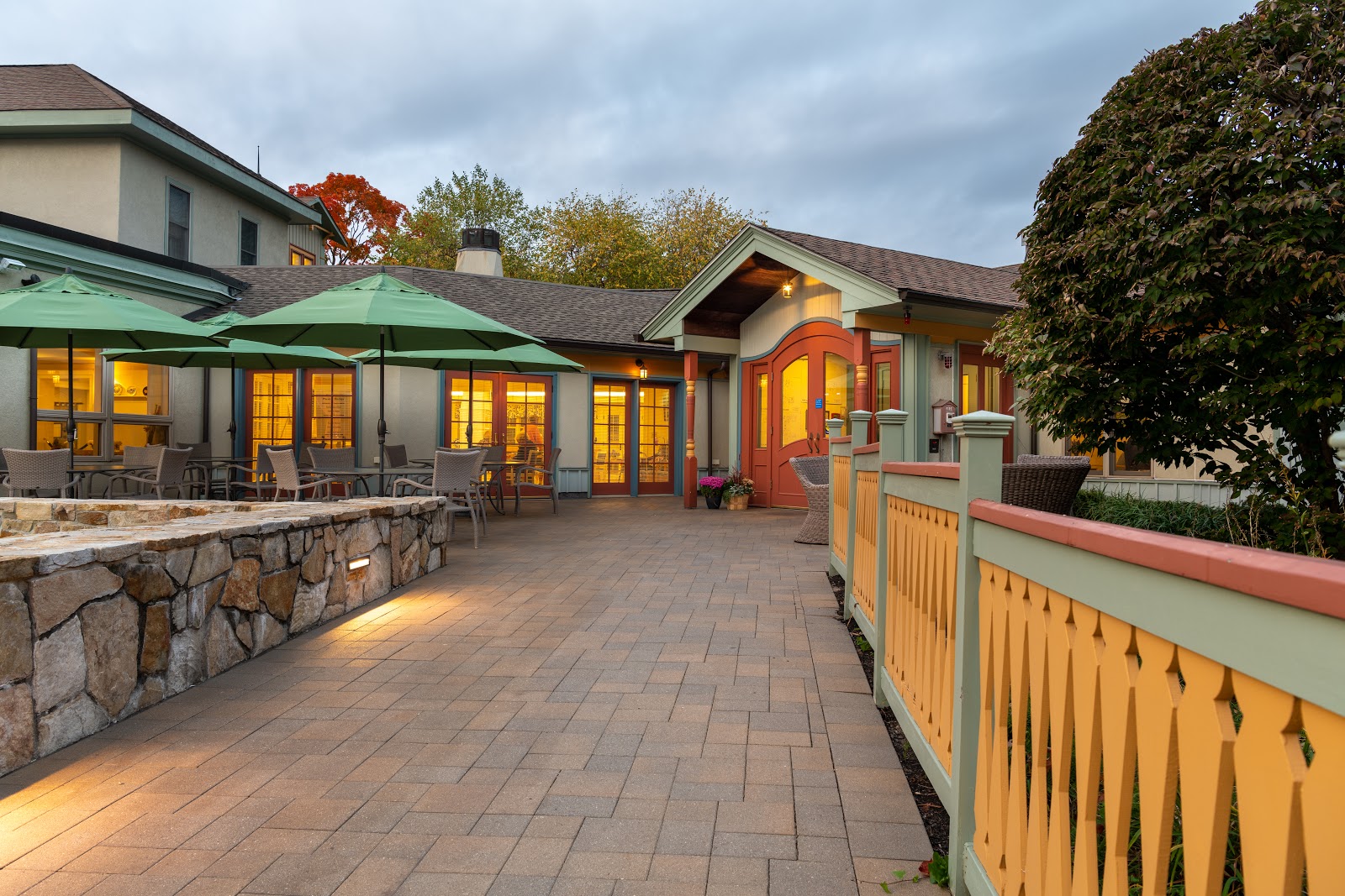 Scandinavian Living Center