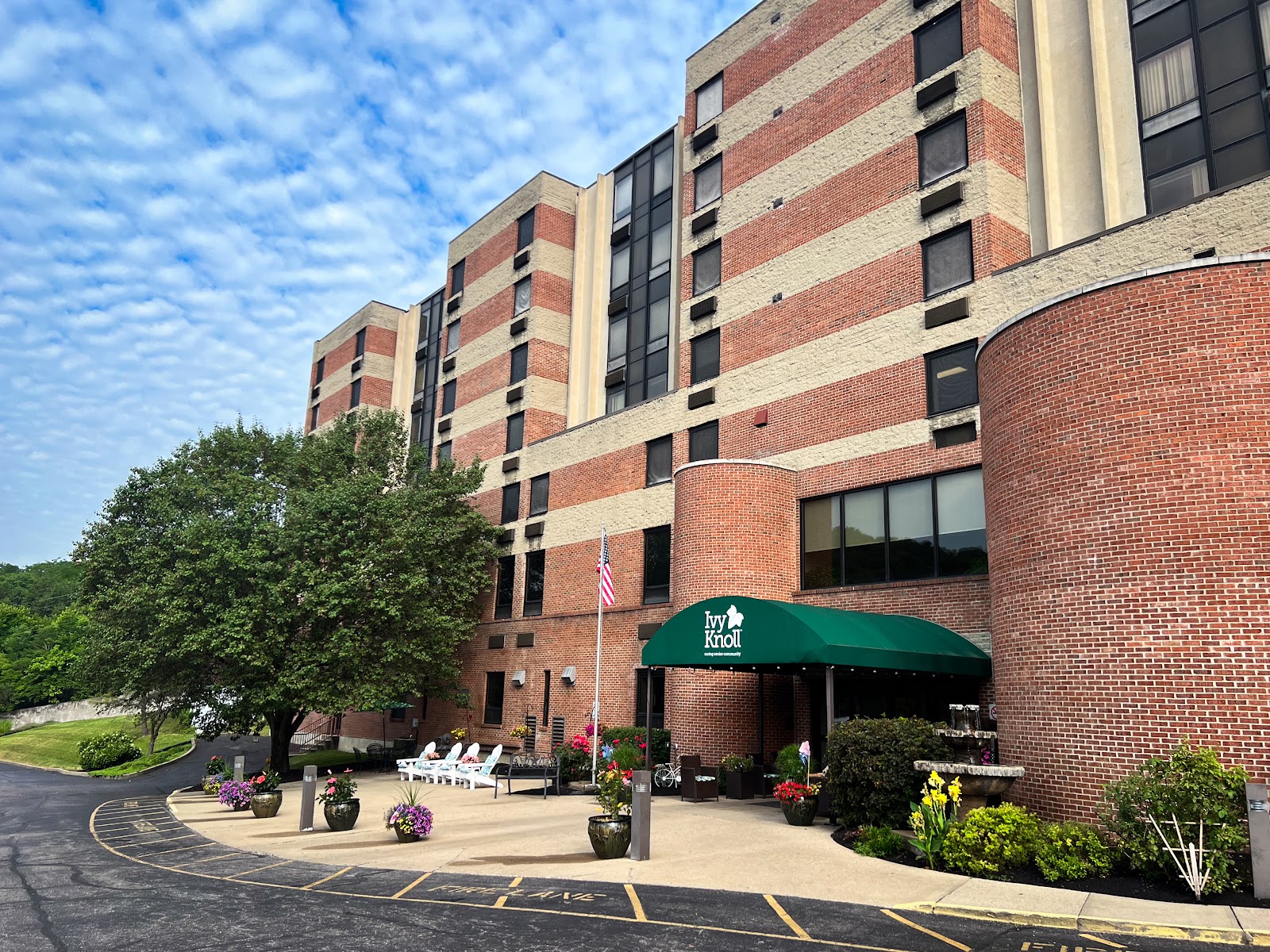 Ivy Knoll Senior Living Community
