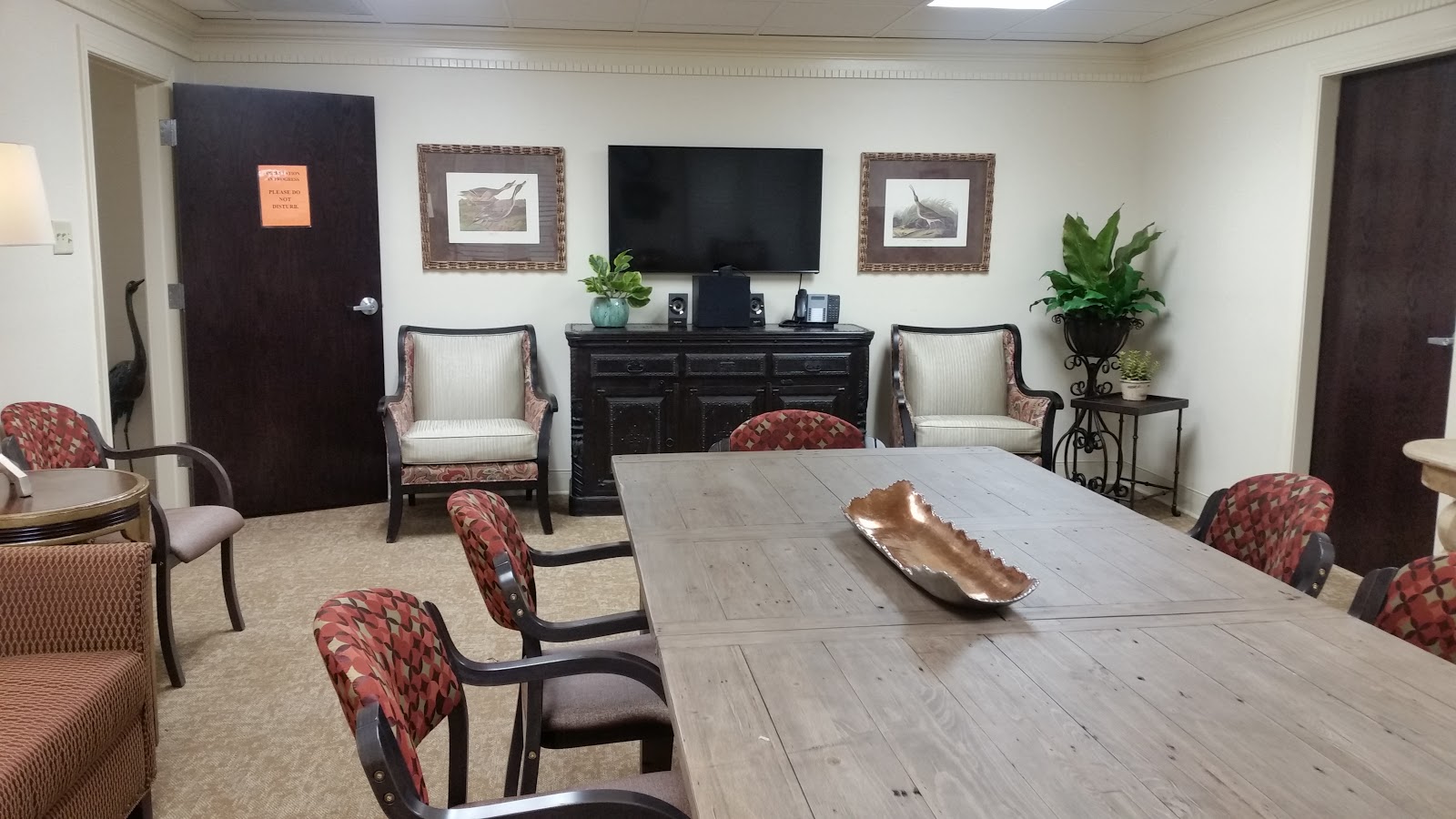 Flannery Oaks Guest House