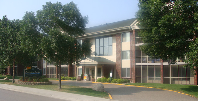 Creekside Gables