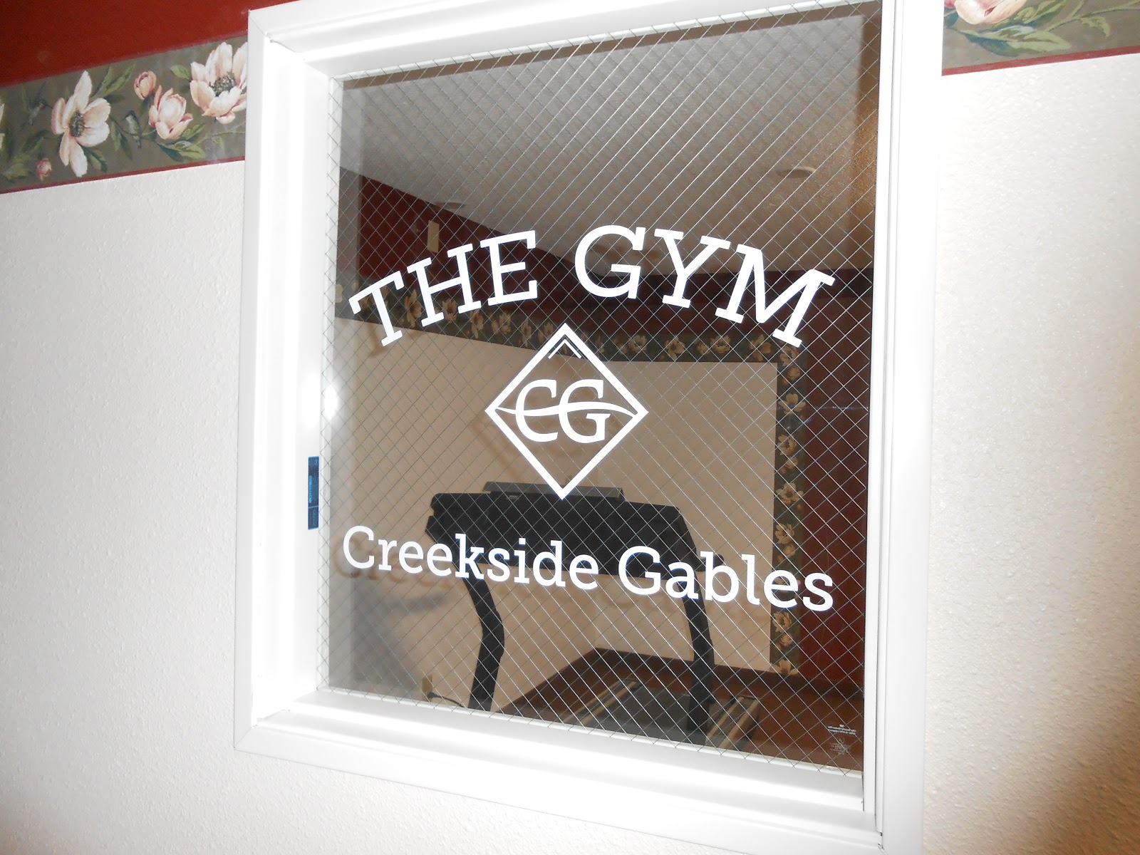 Creekside Gables