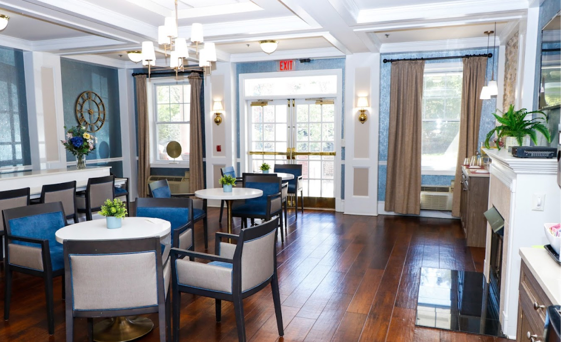 Mira Vie at Green Knoll