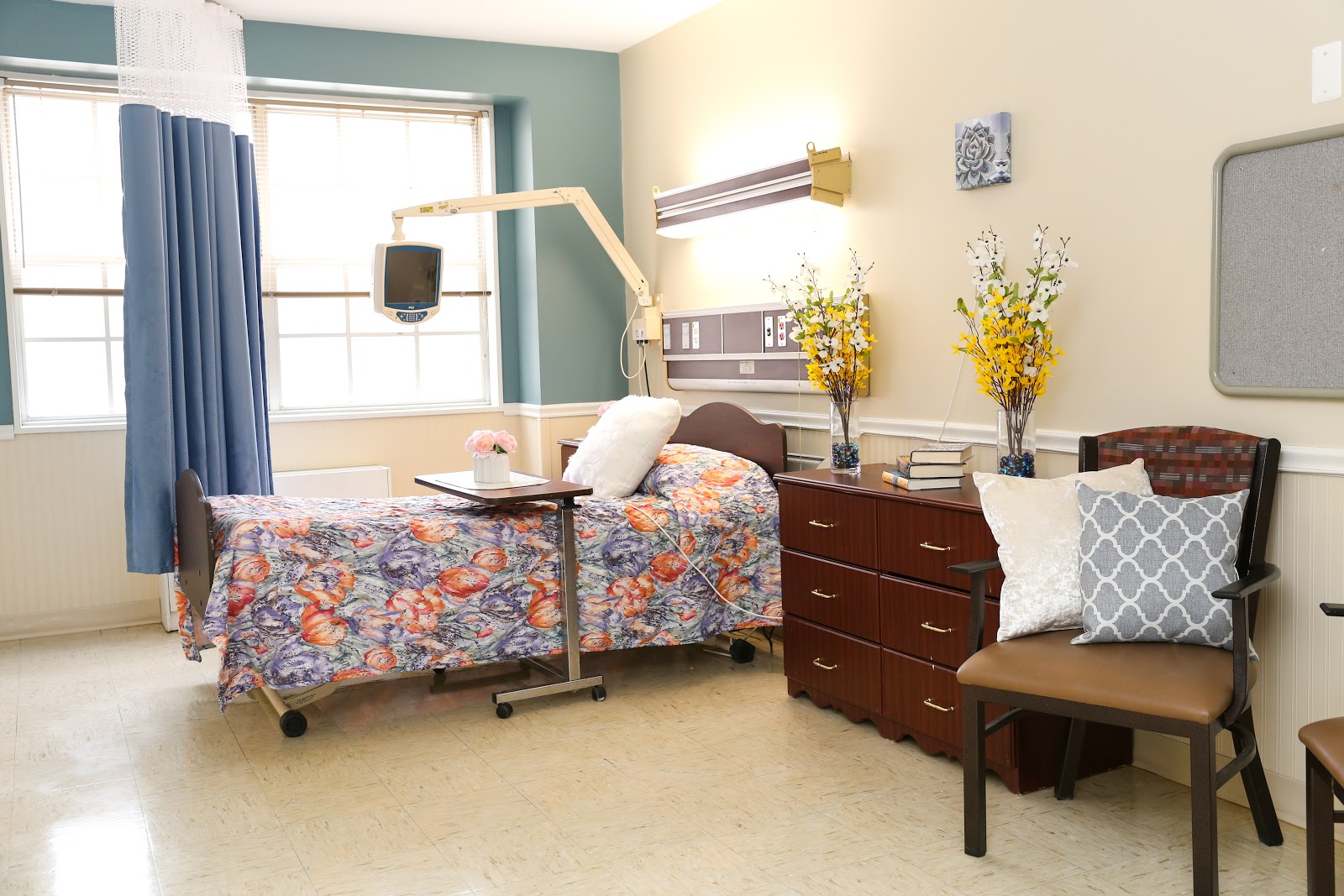 Complete Care at Green Knoll