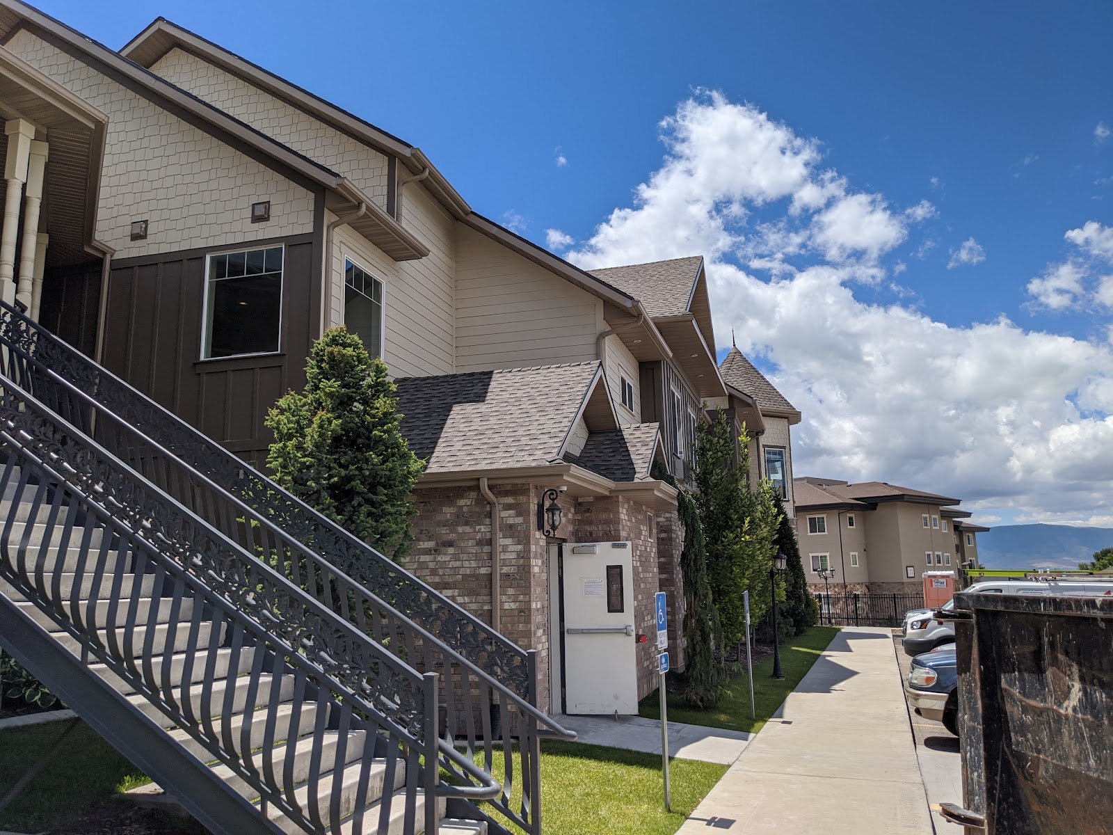 Rocky Mountain Care - Grove Creek Assisted Living