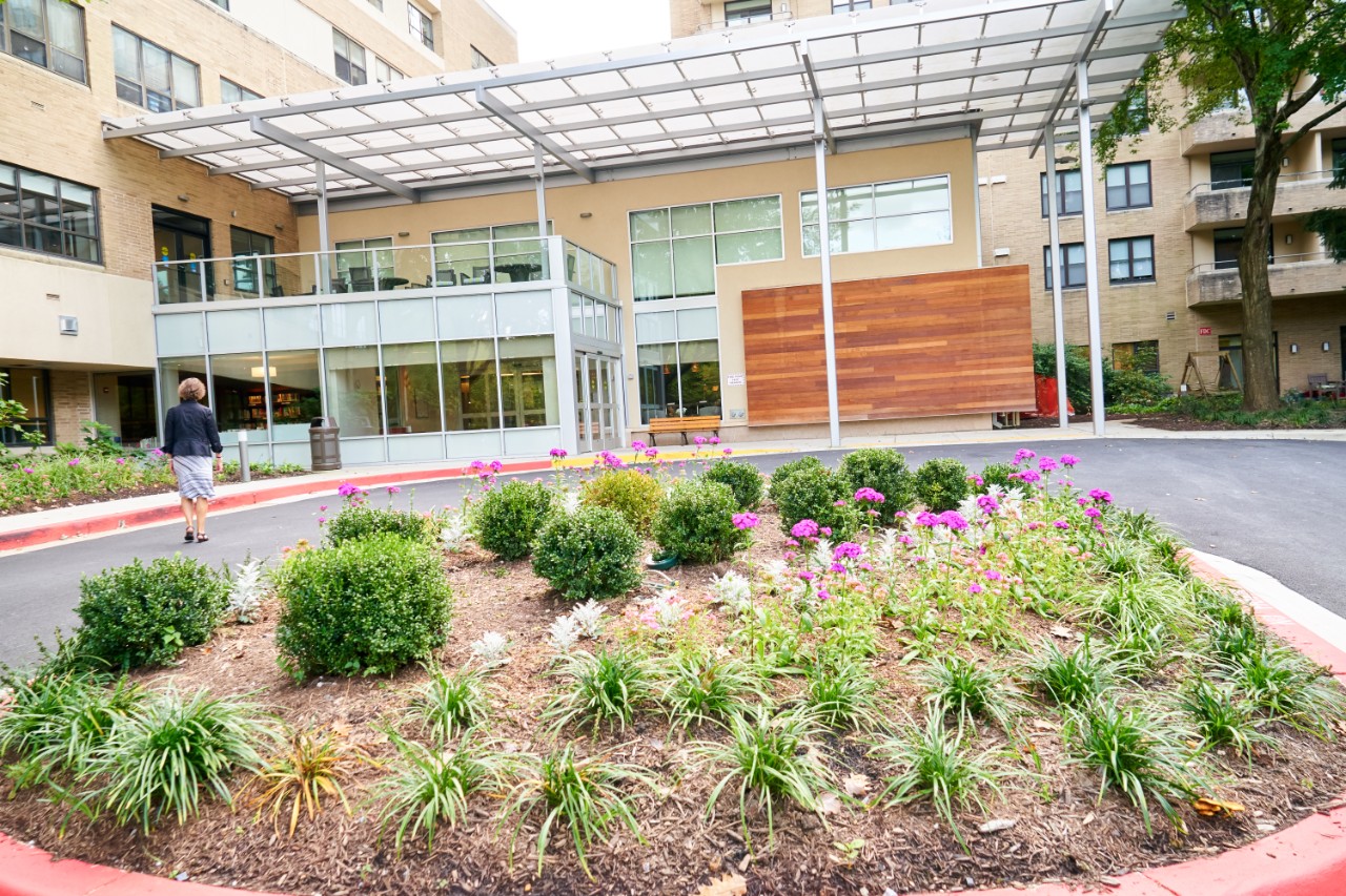Residences at Vantage Point in Columbia - Senior Independent Living, Assisted Living, Memory Care