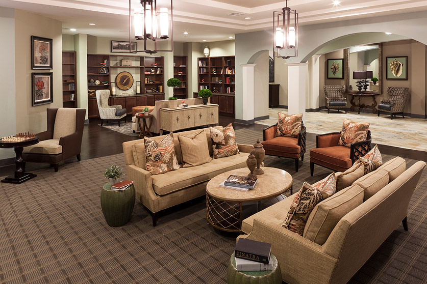 Chateau at Wildbriar Lake