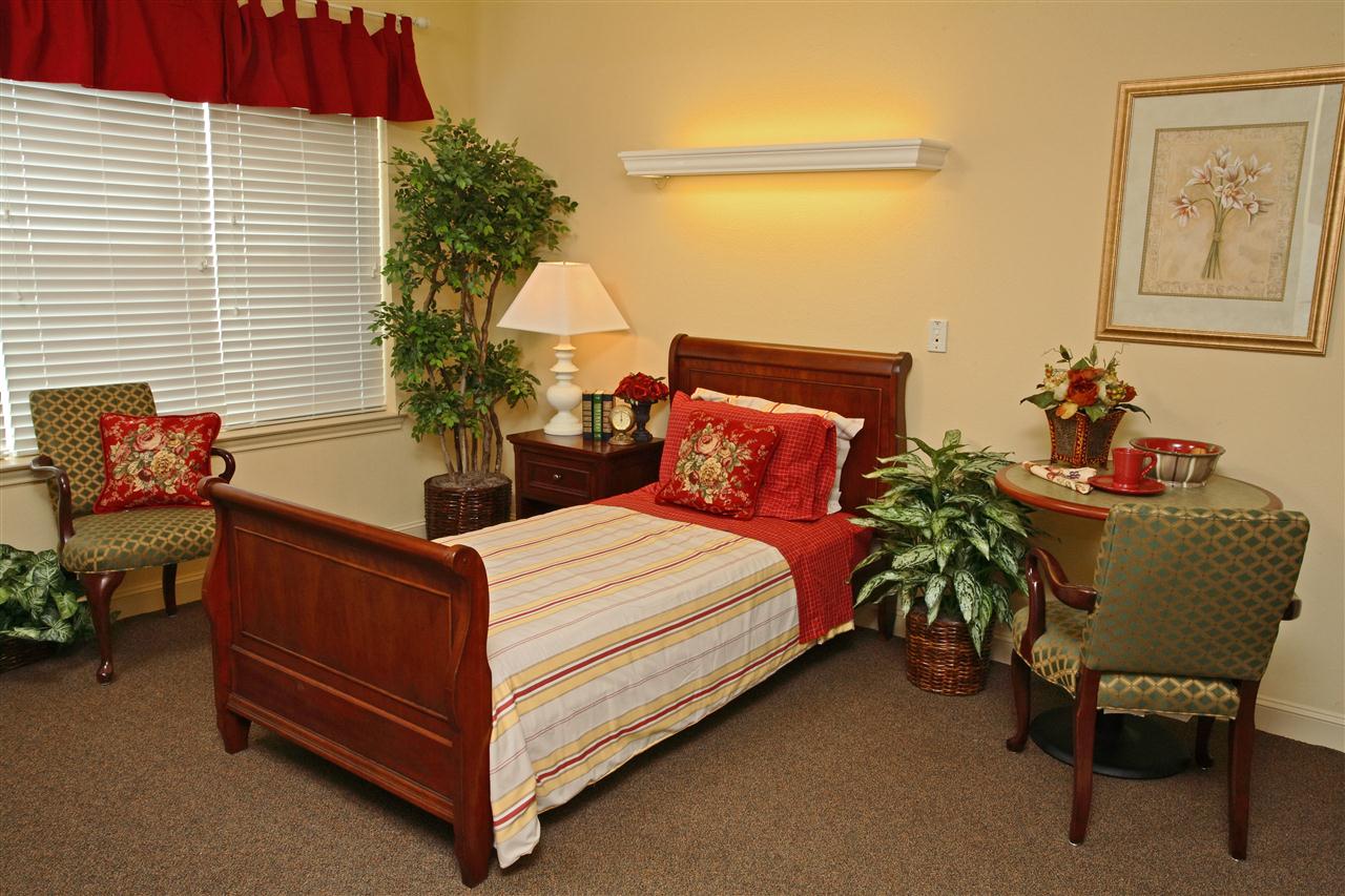 Crestview Court