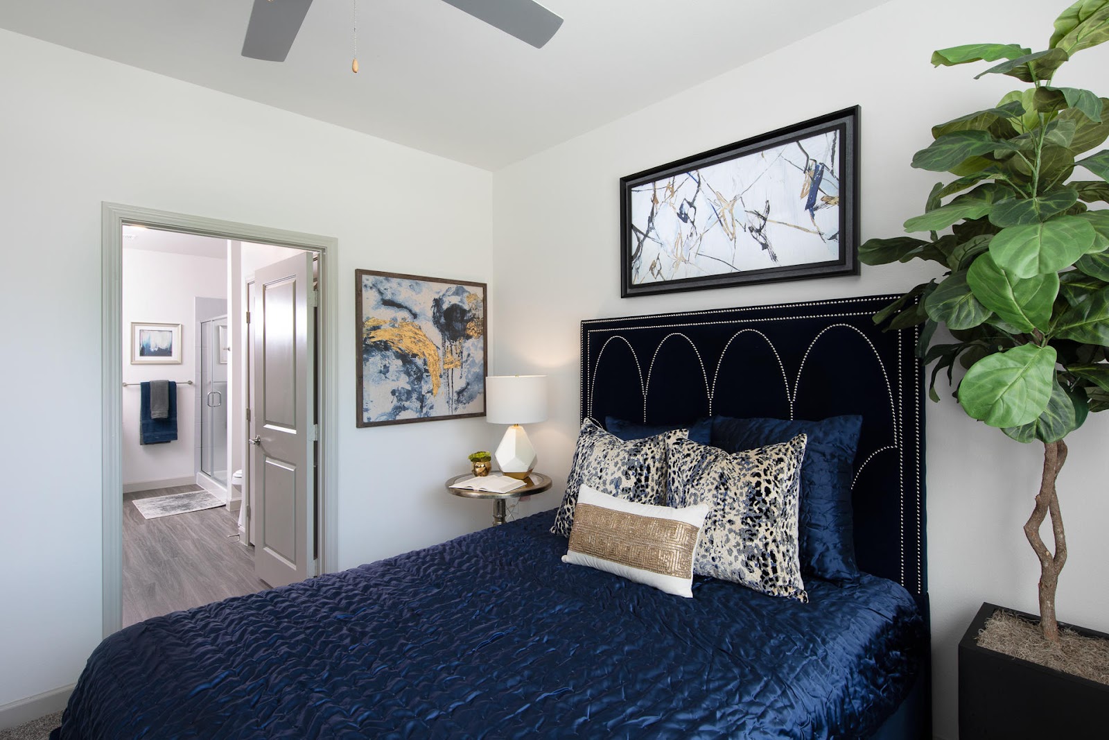 The Luxe at Cedar Hill