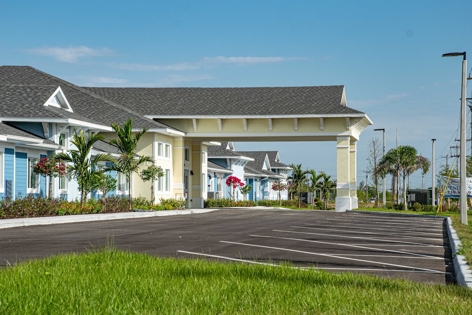 Hampton Manor of Cape Coral