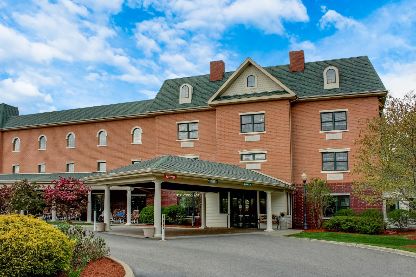 Holiday Manor at Woodside