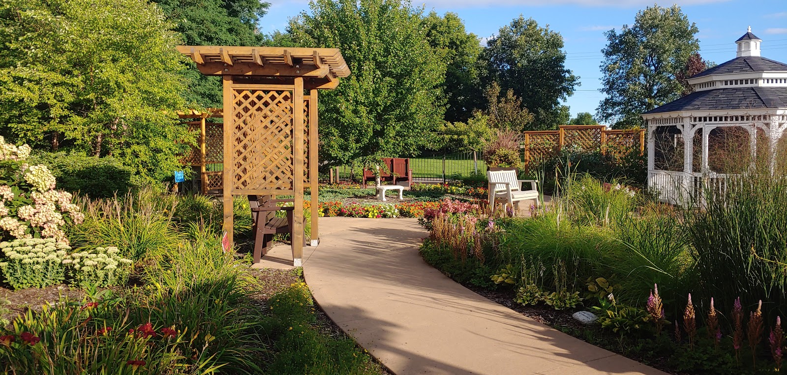 Oak Meadows Senior Living