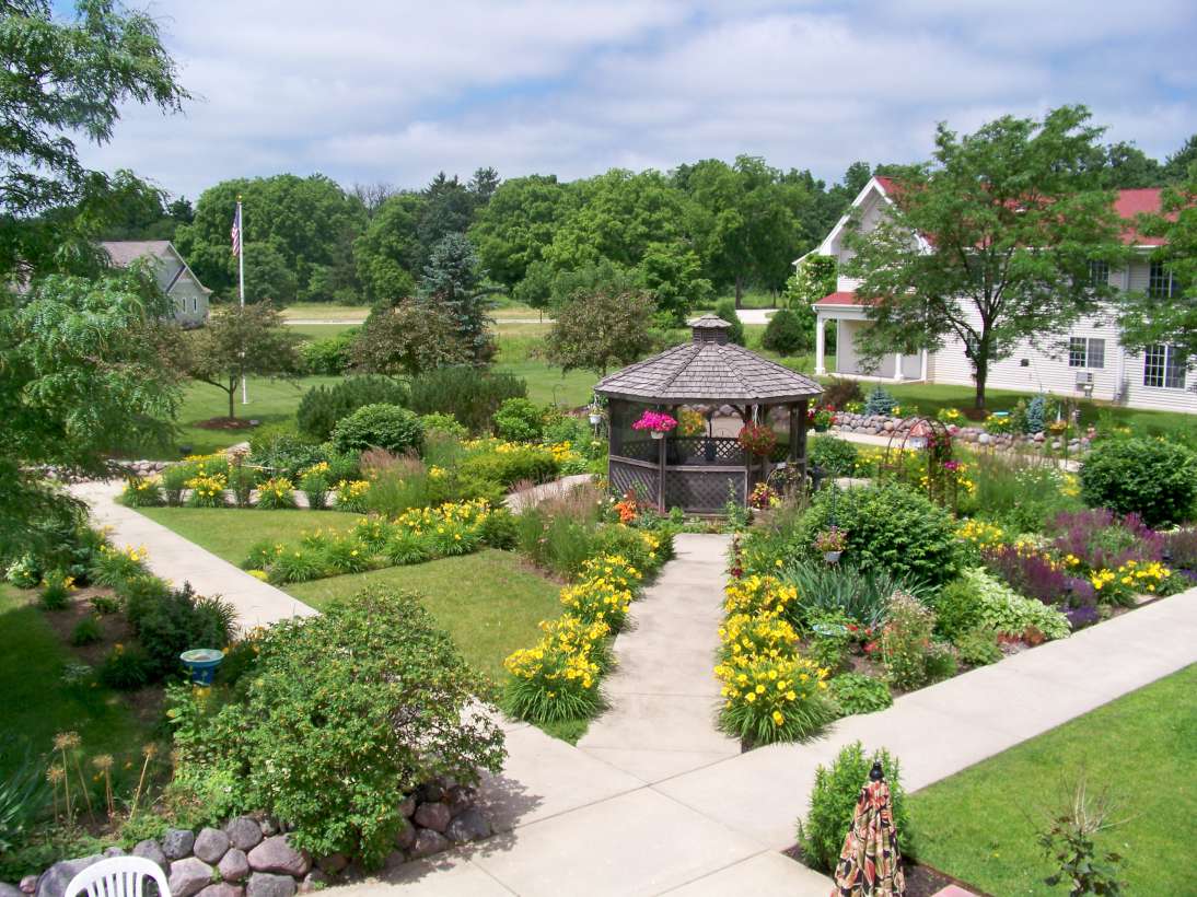 Pine Brook Pointe