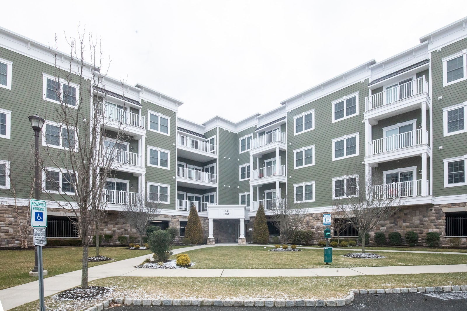 Woodcrest at Clark (55+)