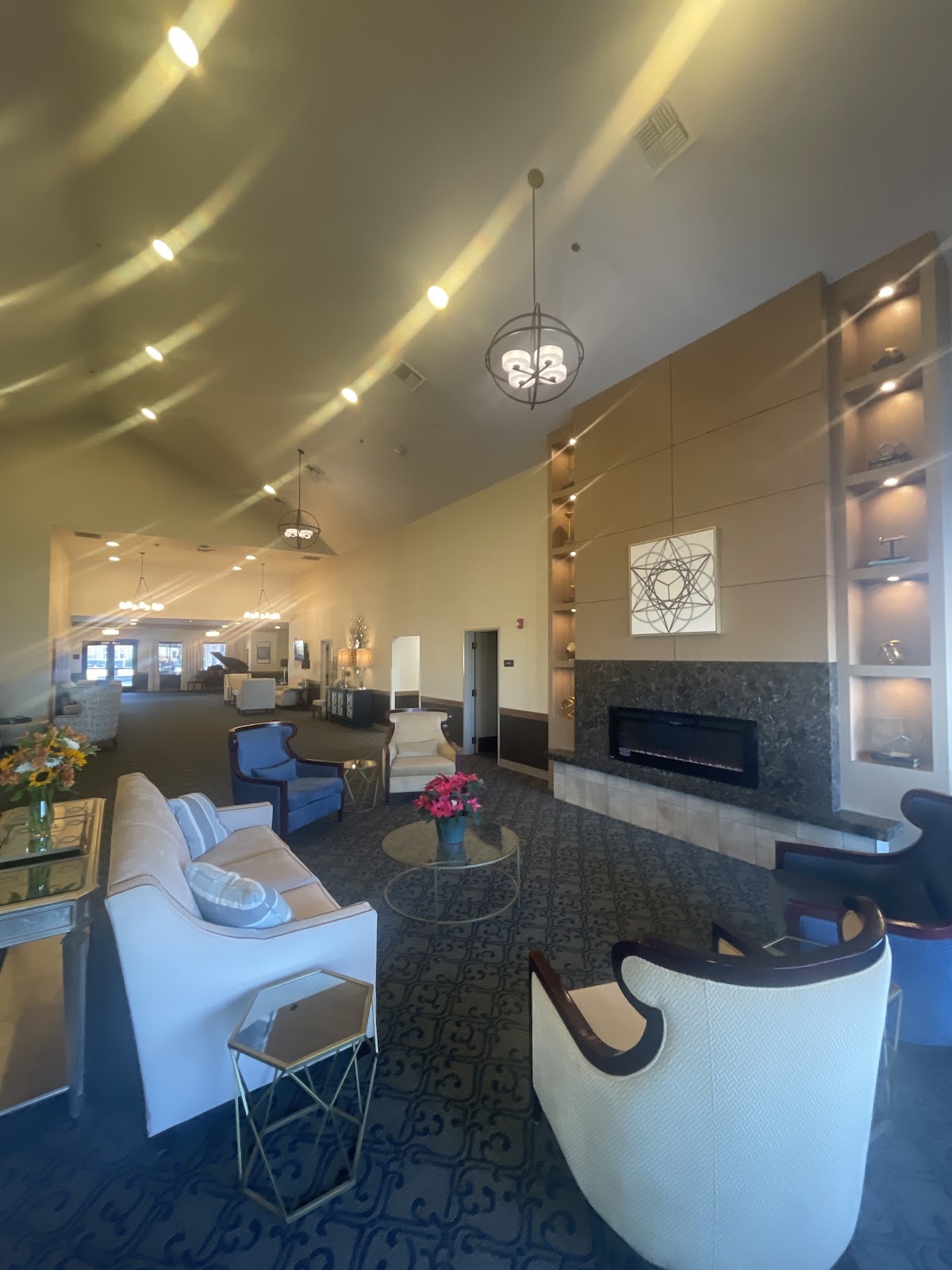 Table Rock Senior Living at Paramount
