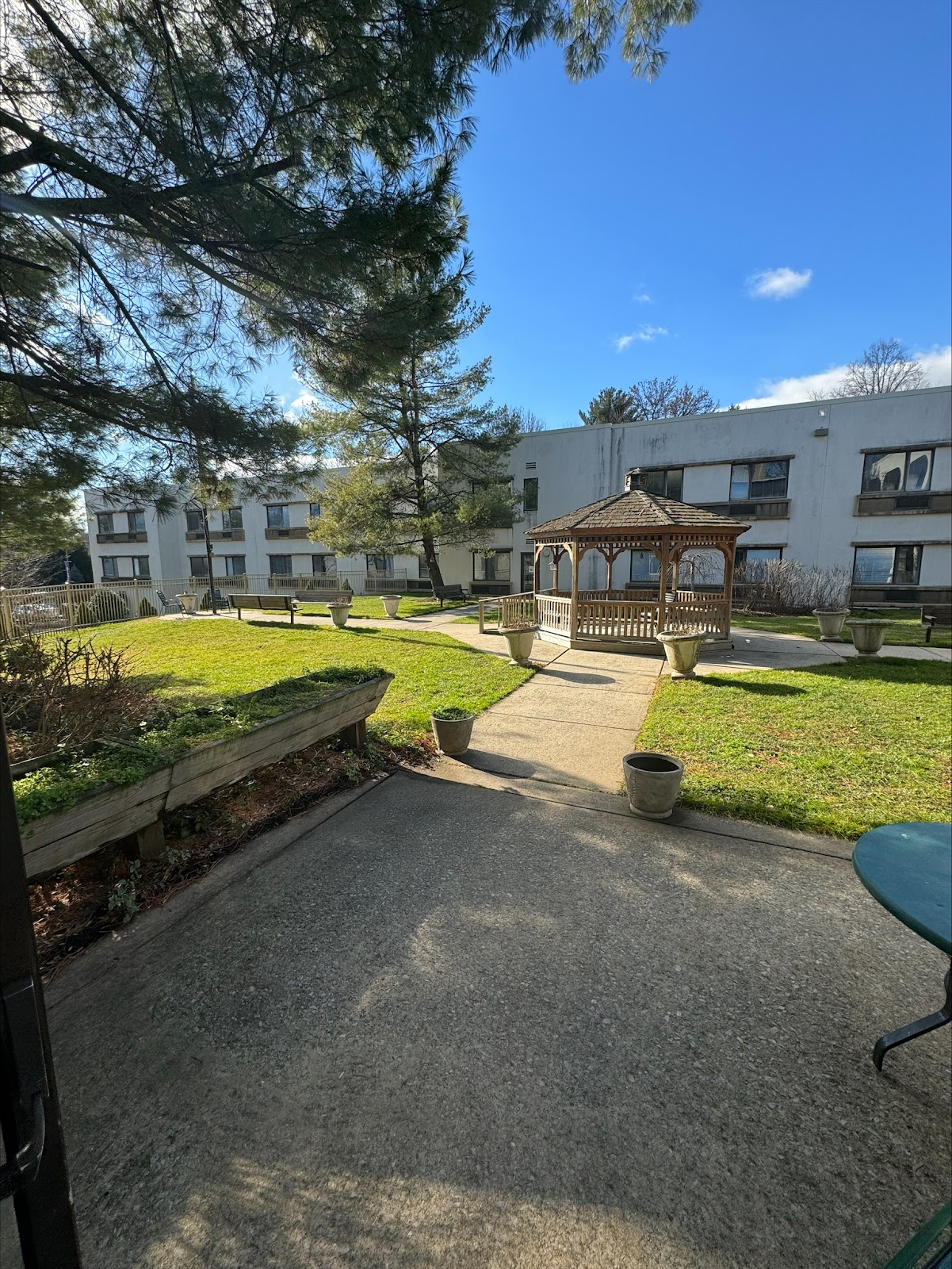 Pine View Healthcare & Rehabilitation Center