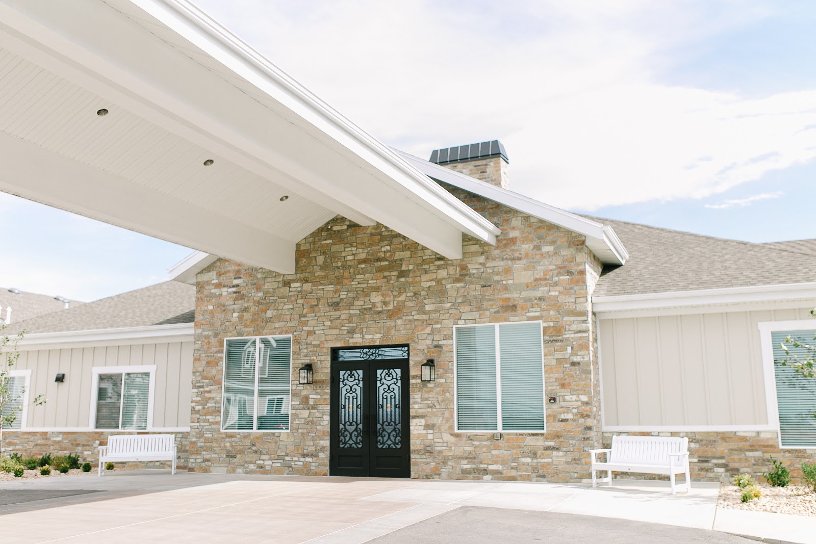 Whisper Cove Assisted Living and Memory Care