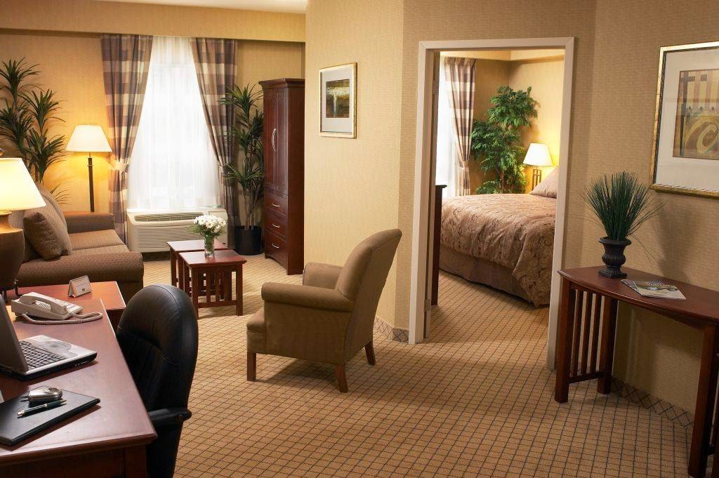 Caroline Place Retirement Residence